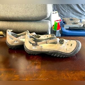 Women’s JBU sandals